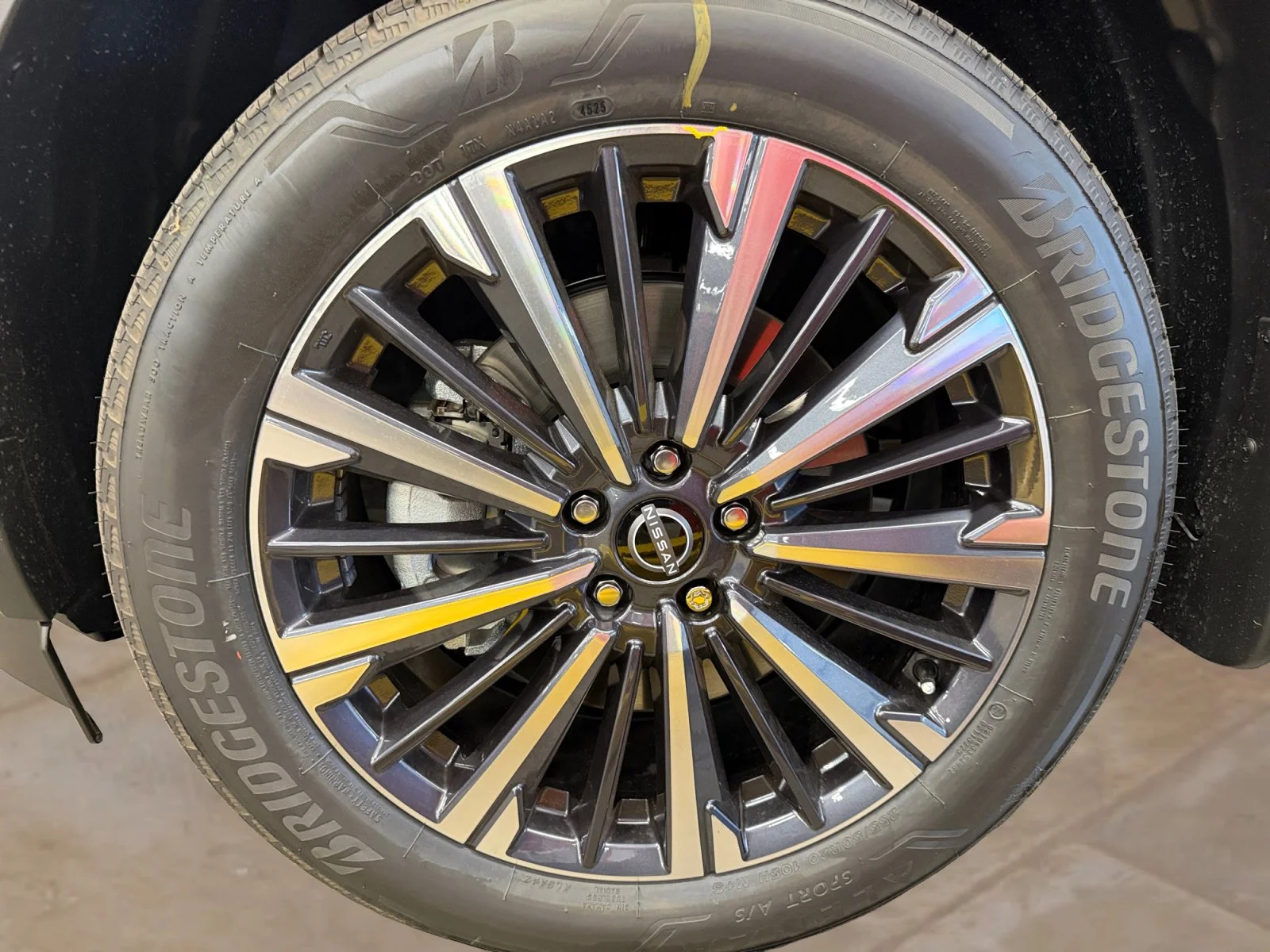 New 2026 Gun Metallic Nissan Platinum image 32
