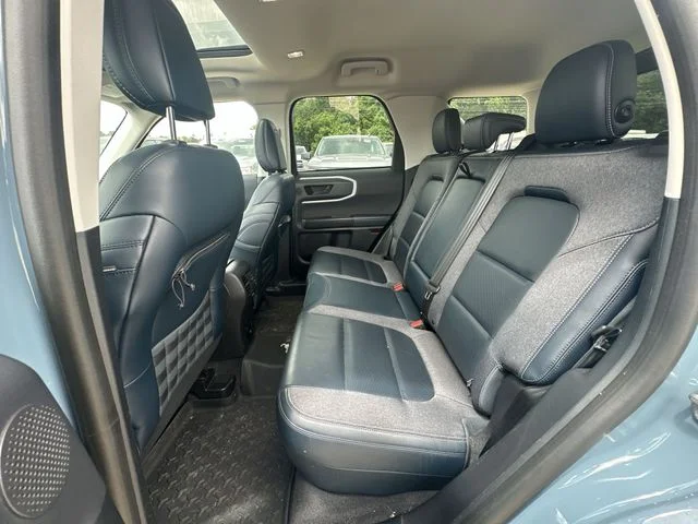 Used 2021 Blue Ford Outer Banks image 28