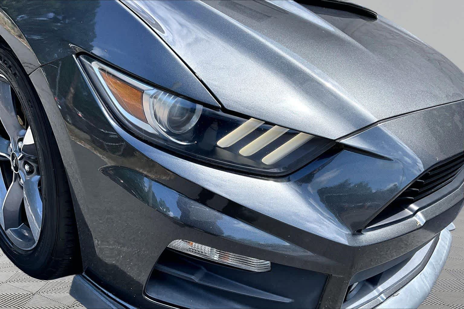 Used 2015 Magnetic Ford V6 image 28