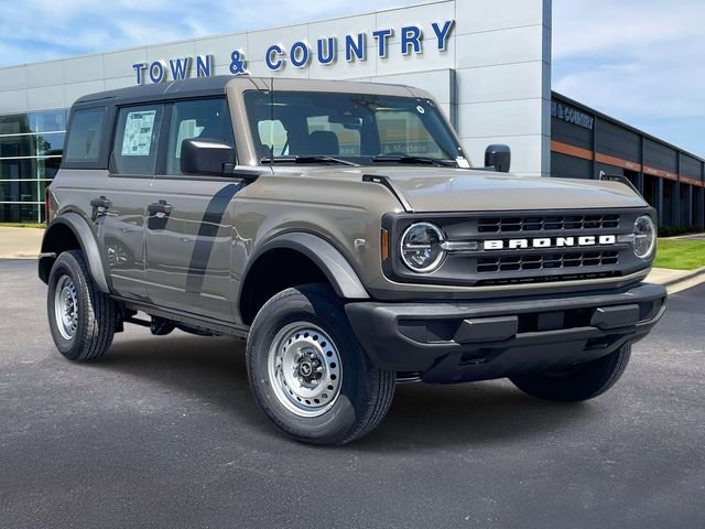 2026 Ford Bronco Base