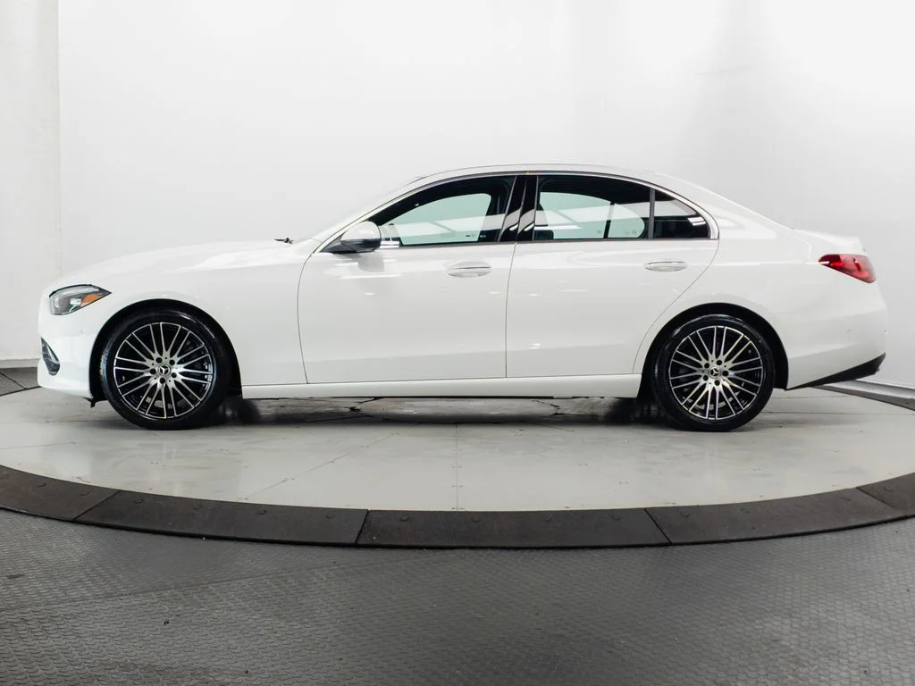 Certified Used 2026 Polar White Mercedes-Benz C 300 image 4