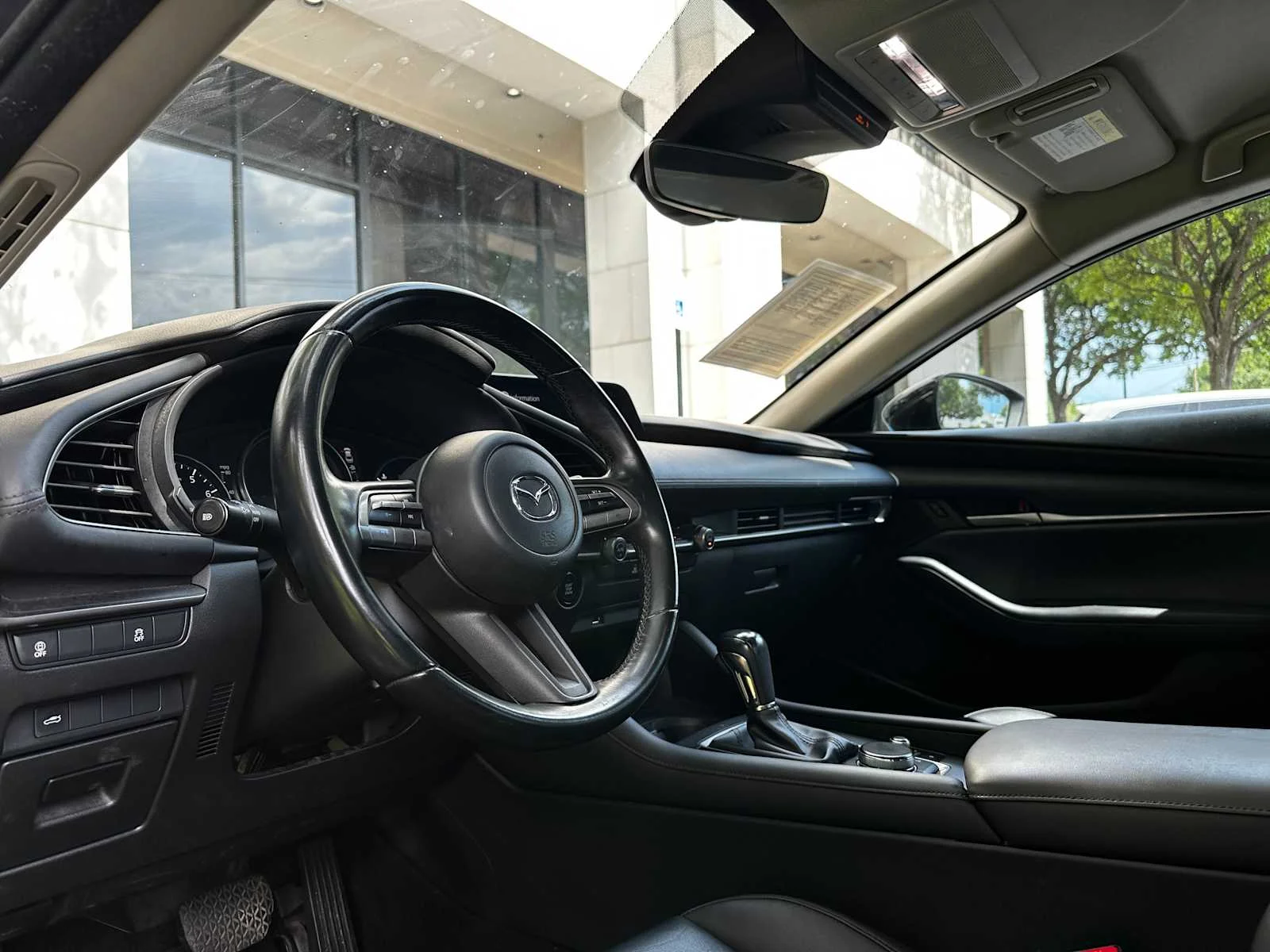 Used 2021  Mazda Select image 8