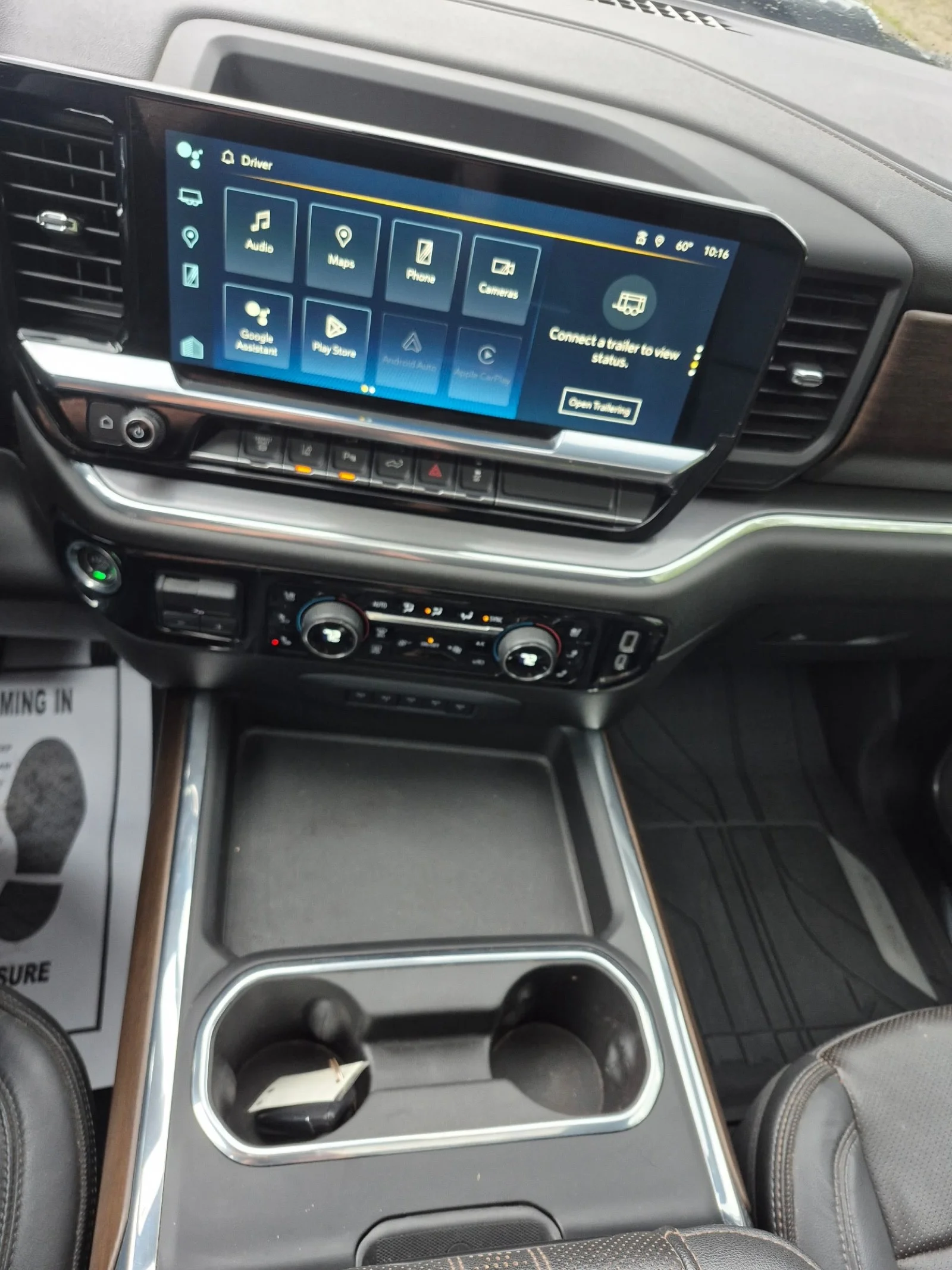 Used 2024 Black Chevrolet High Country image 3