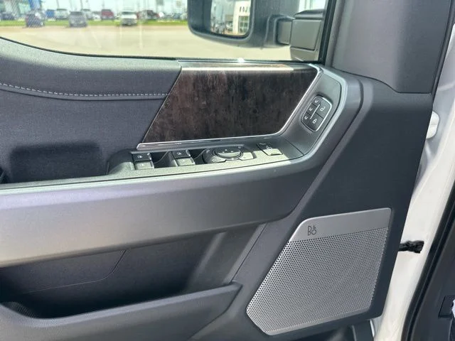 2025 Ford F-250 Super Duty Lariat - Photo 31