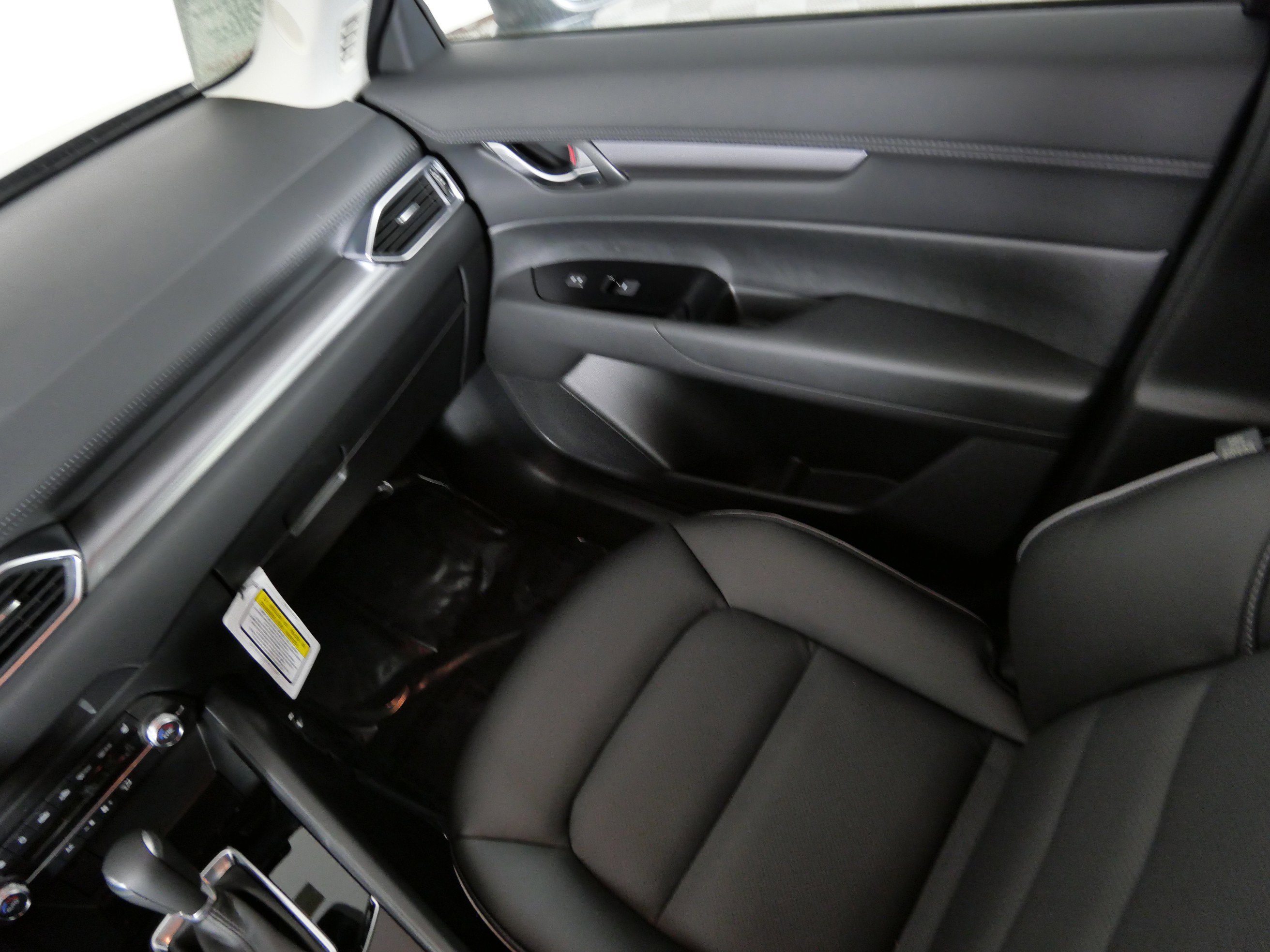 Used 2025 Machine Gray Metallic Mazda 2.5 S Select AWD image 13