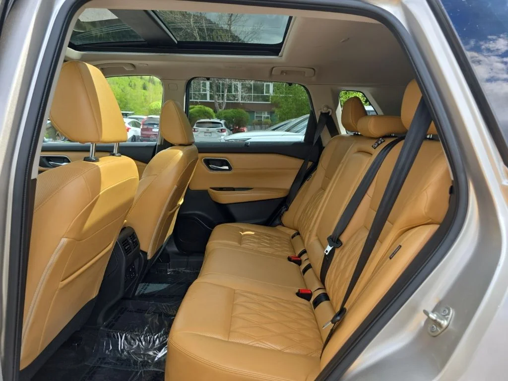2023 Nissan Rogue Platinum - Photo 12