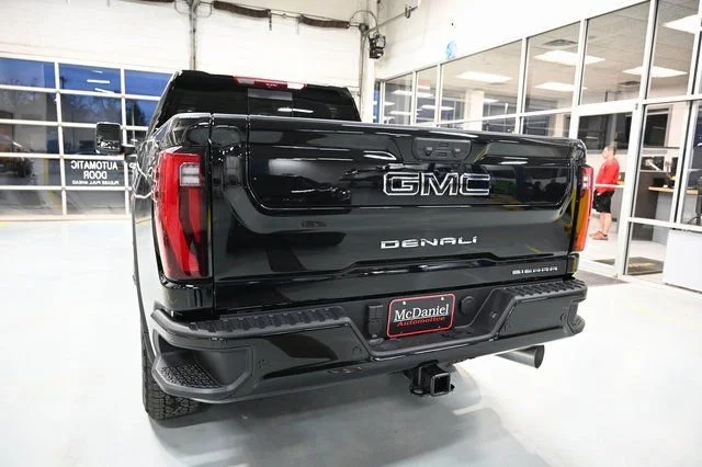 2026 GMC Sierra 2500HD Denali - Photo 7
