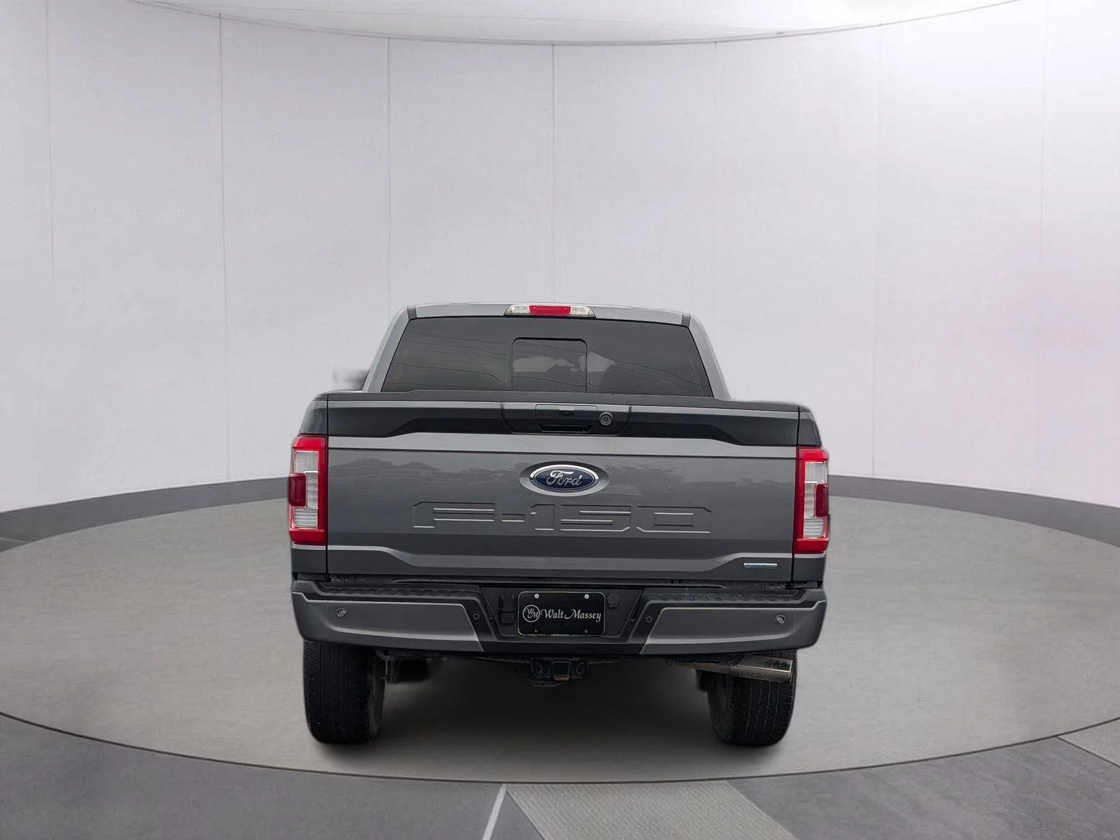Used 2023 Carbonized Gray Ford LARIAT image 4
