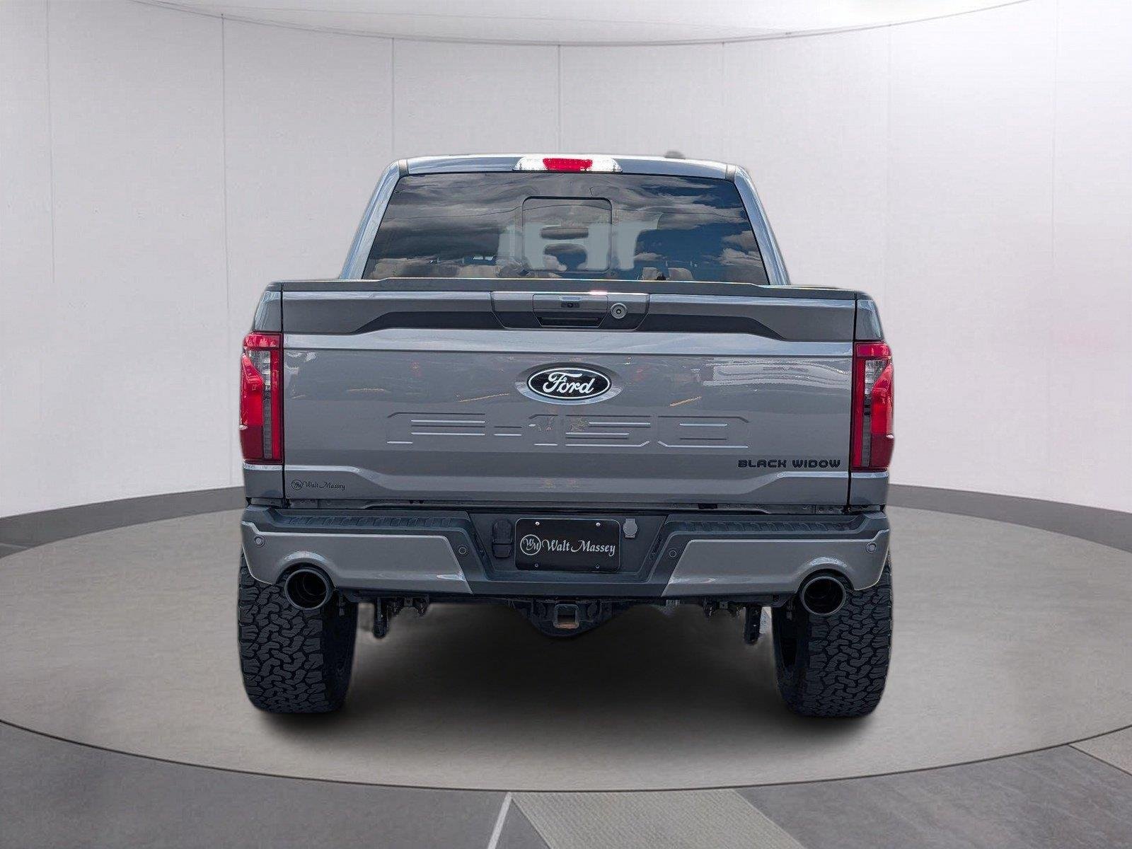 Used 2024 Carbonized Gray Ford XLT image 4