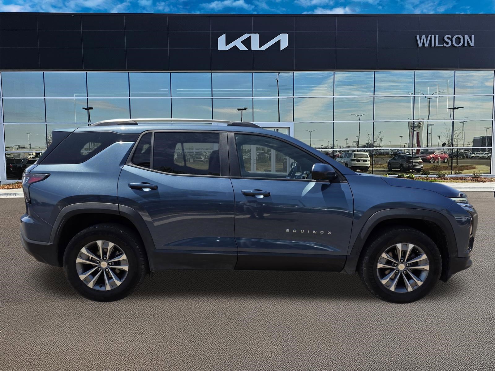 Used 2025 Lakeshore Blue Metallic Chevrolet AWD LT image 3