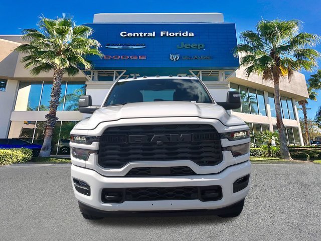 New 2027 Bright White Clear-Coat Exterior Paint RAM Big Horn image 3