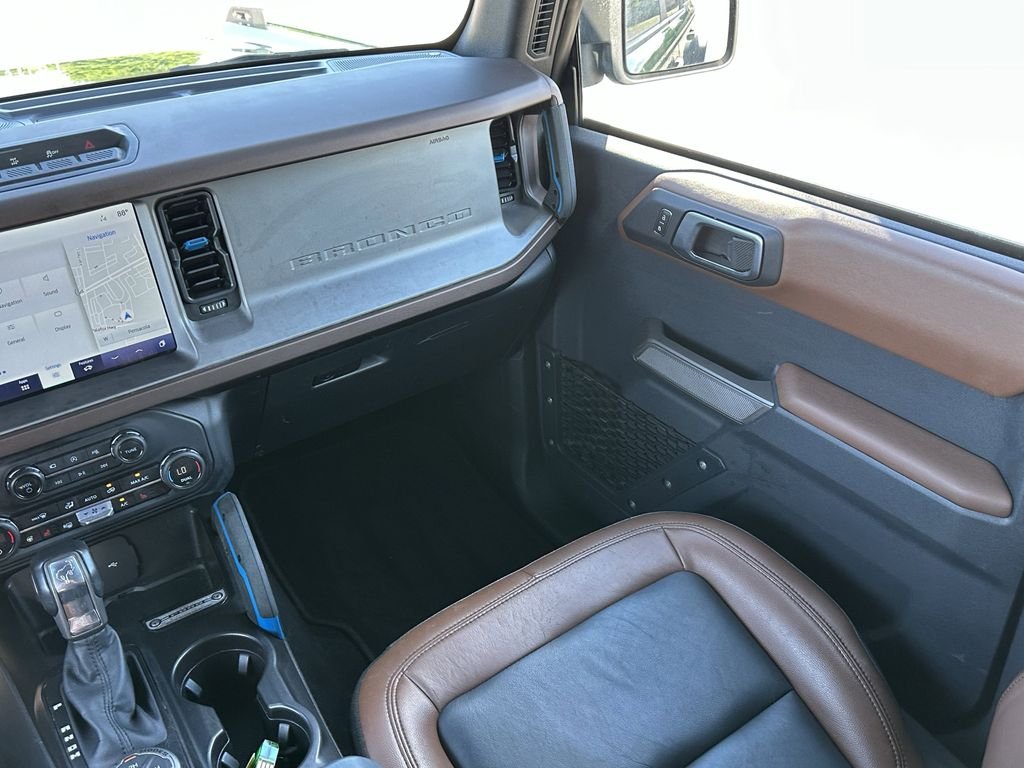 Used 2023 Green Ford Outer Banks image 17