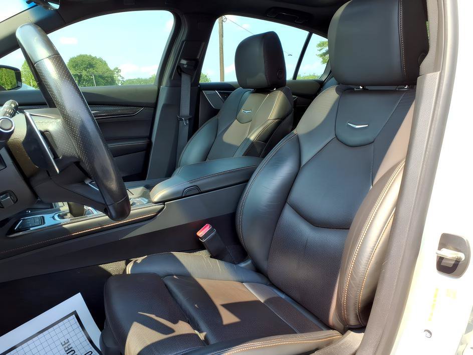 Used 2021 Rift Metallic Cadillac V-Series image 15