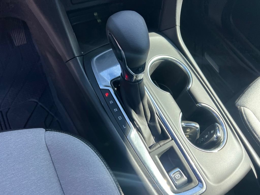 Used 2024 Summit White Chevrolet LS image 27
