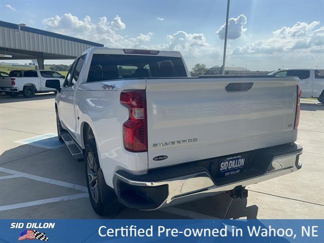 Used 2024 Summit White Chevrolet LT image 3