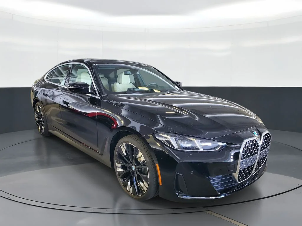 New 2026 Jet Black BMW 430i Gran Coupe image 2