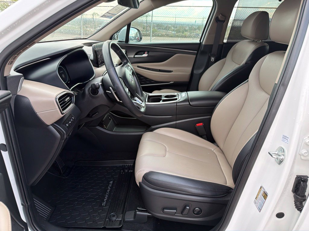 Used 2023 White Hyundai SEL image 15