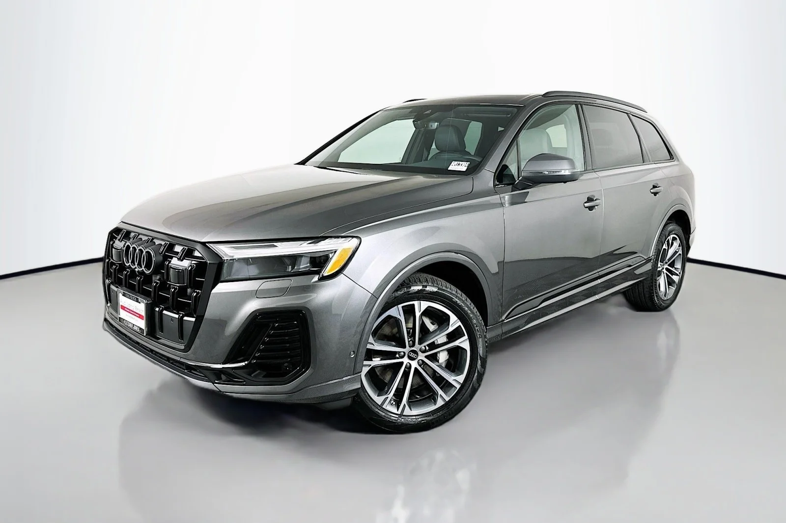 2026 Audi Q7 45 Premium quattro Tiptronic's photo