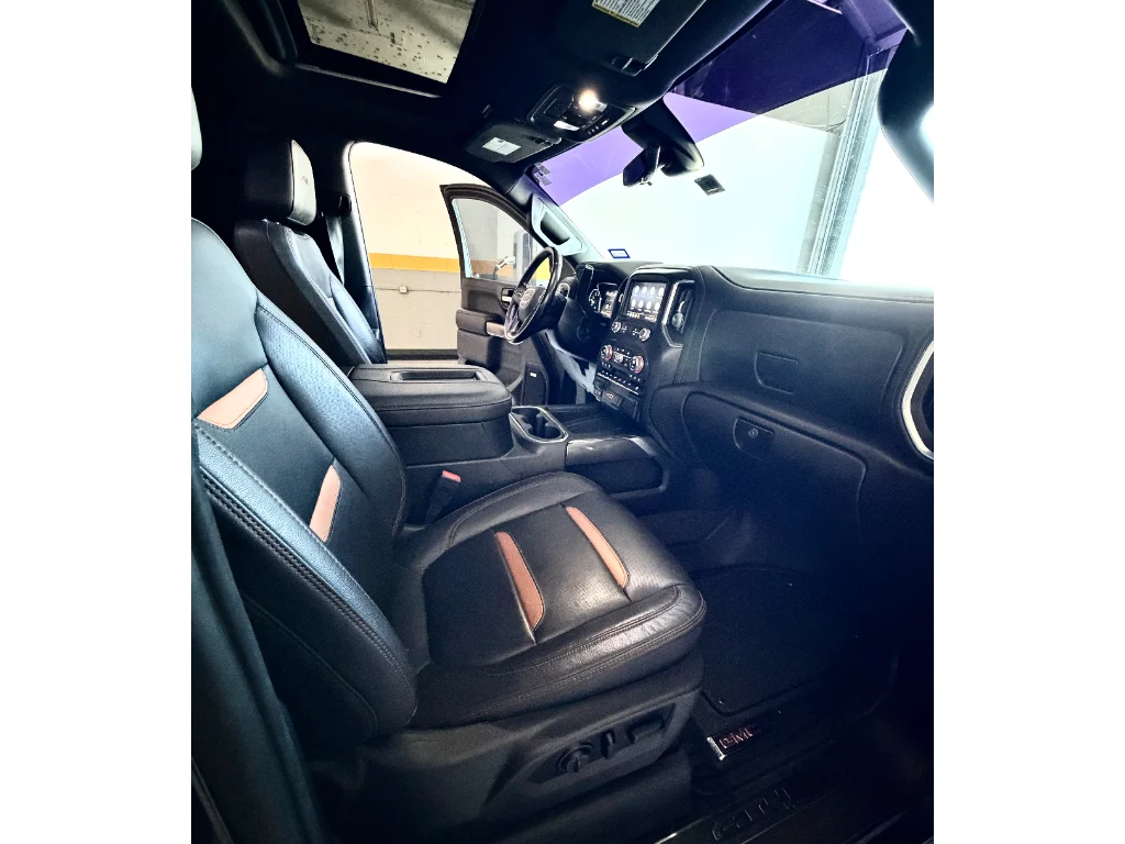 Used 2021 Dark Sky Metallic GMC AT4 image 19