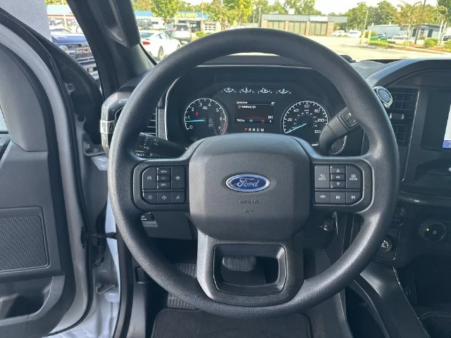 Used 2021 White Ford XL image 15