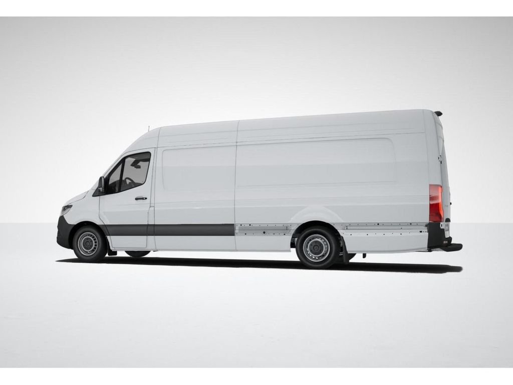 New 2026 White Mercedes-Benz Cargo 170 WB image 32