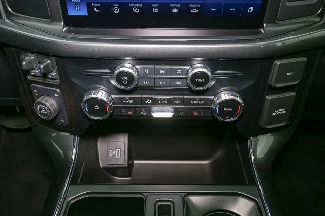 Used 2023 Silver Ford XLT image 29