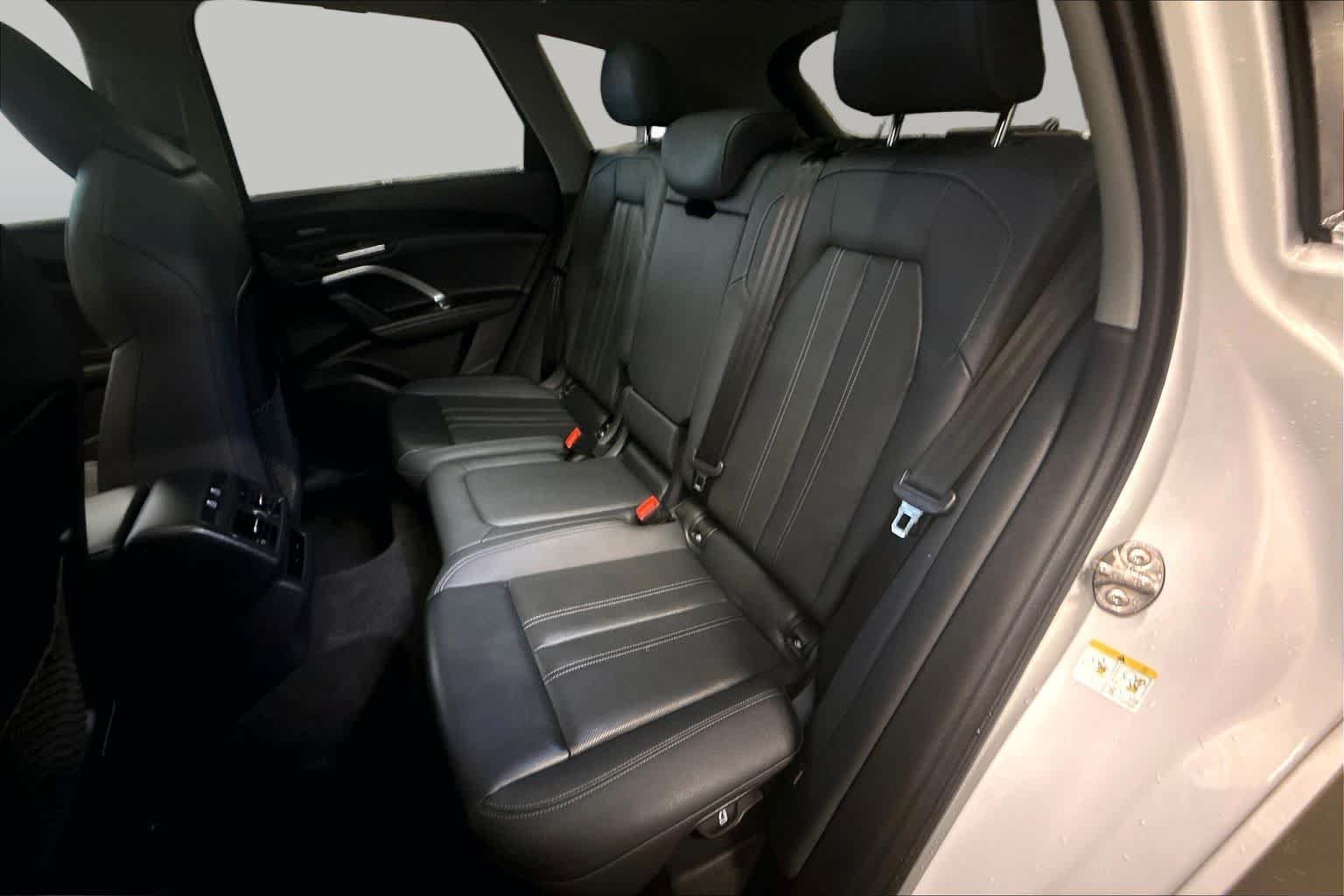 Used 2025 Glacier White Metallic Audi Premium Plus image 21