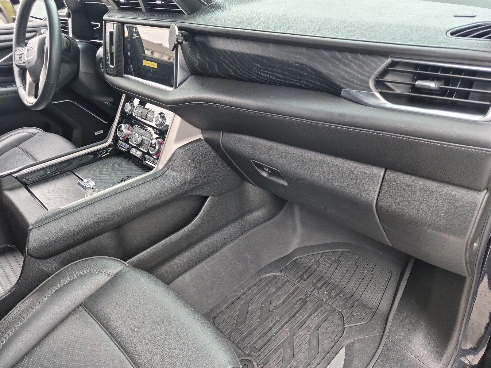 Used 2024 Onyx Black GMC Denali image 34