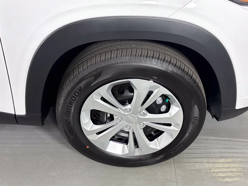 2026 Chevrolet Trax LS - Photo 13