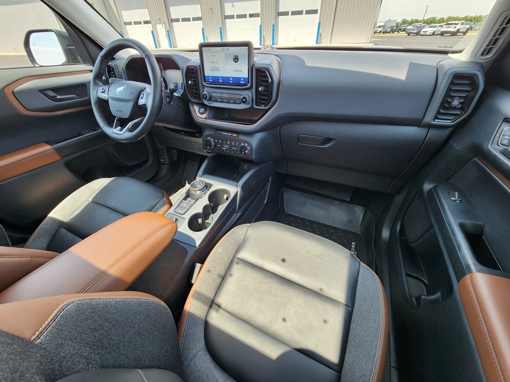 Used 2023 Shadow Black Ford Outer Banks image 21