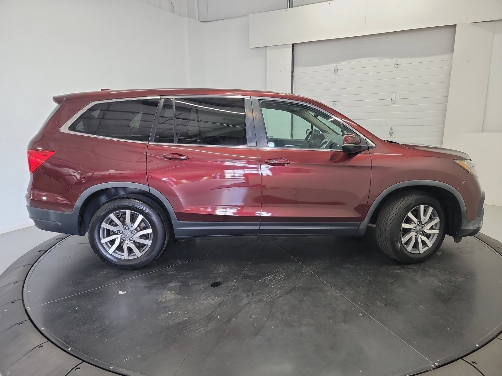 Used 2019 Deep Scarlet Pearl Honda EX image 9