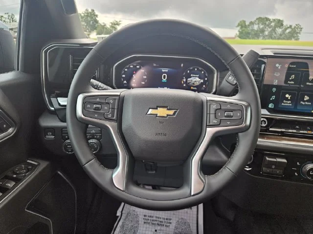 2026 Chevrolet Silverado 1500 LT - Photo 14