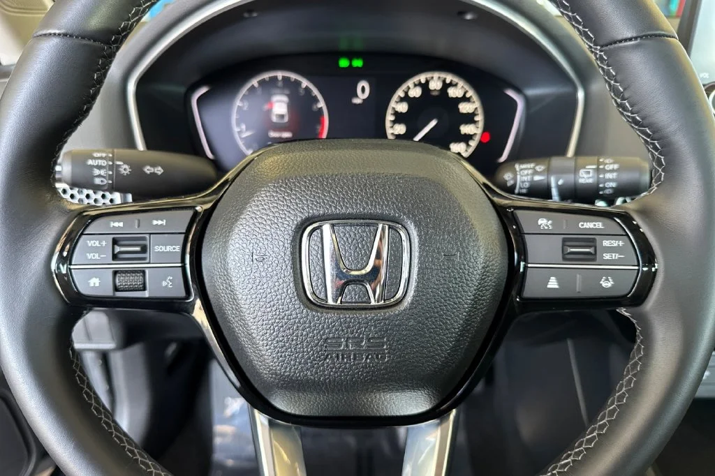 Certified Used 2024 Meteorite Gray Metallic Honda EX-L image 25