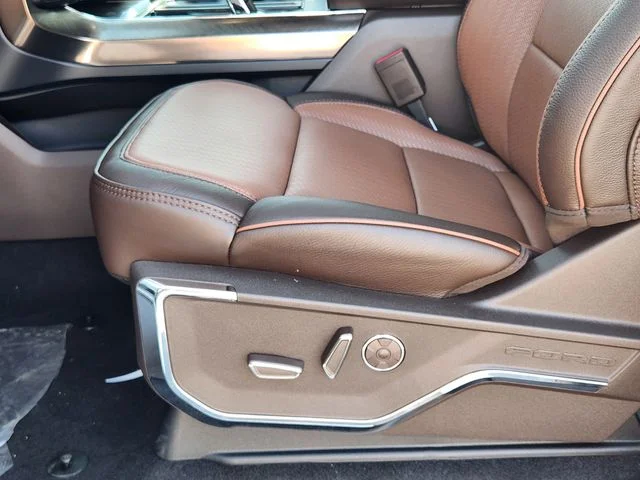 New 2026 Star White Metallic Tri-Coat Ford King Ranch® image 24