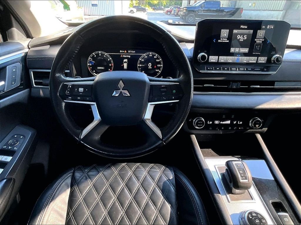 Used 2022 Black Mitsubishi SEL image 18