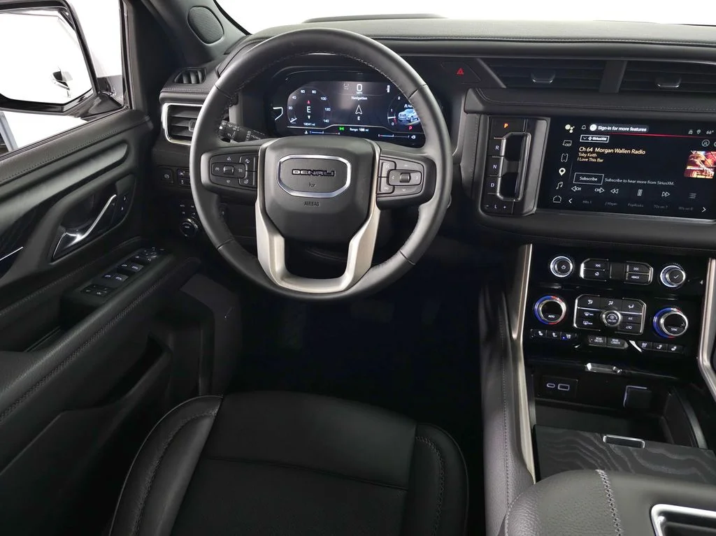 Used 2024 White GMC Denali image 20