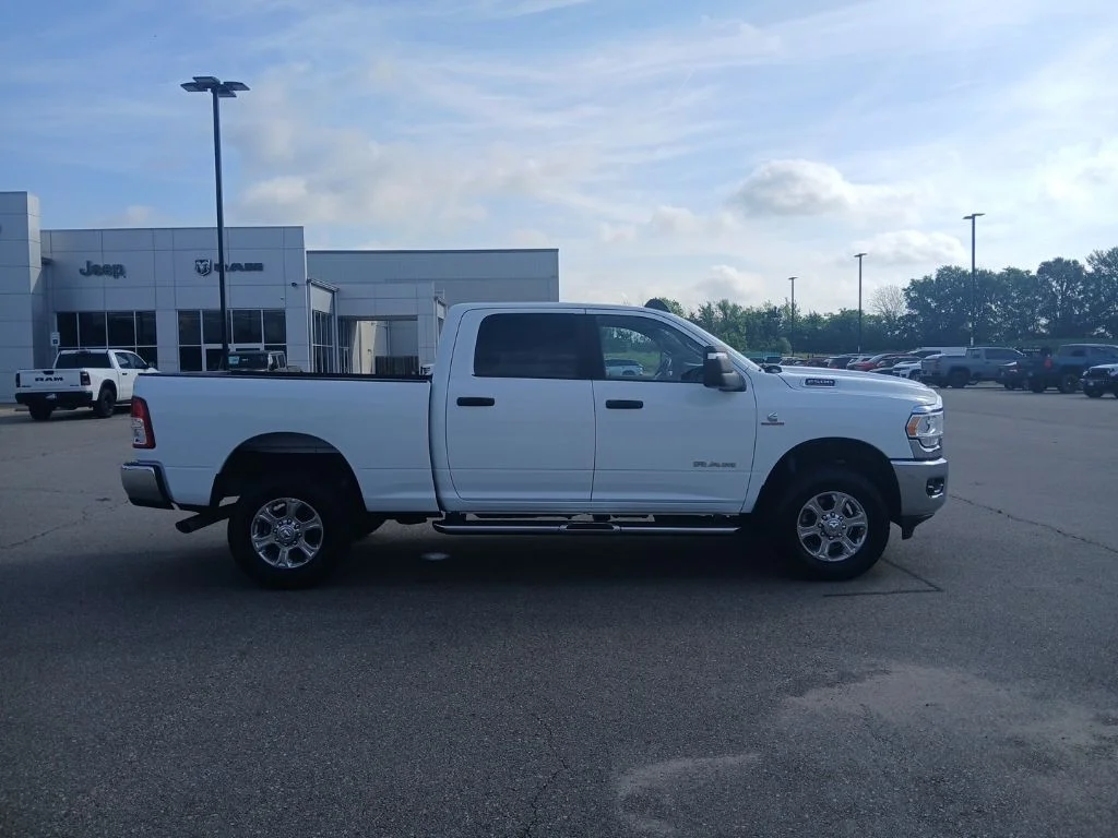Used 2024 White Ram Big Horn image 9