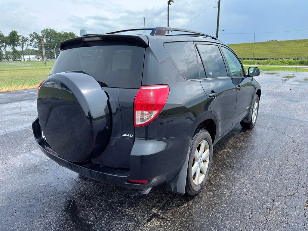 Used 2007 Black Toyota Limited image 10