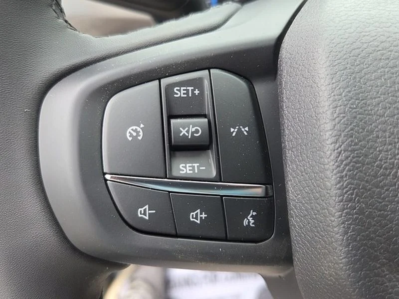 New 2026 Oxford White Ford XLT image 23