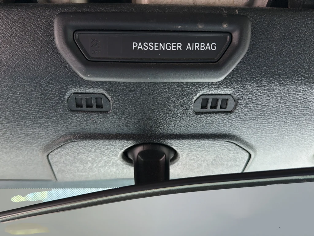 Used 2018 Gray Jeep Unlimited Sahara image 17