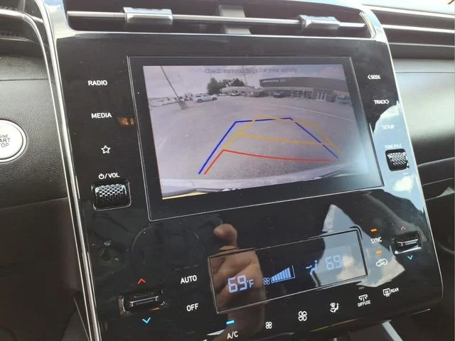 Used 2024 Gray Hyundai SEL image 28