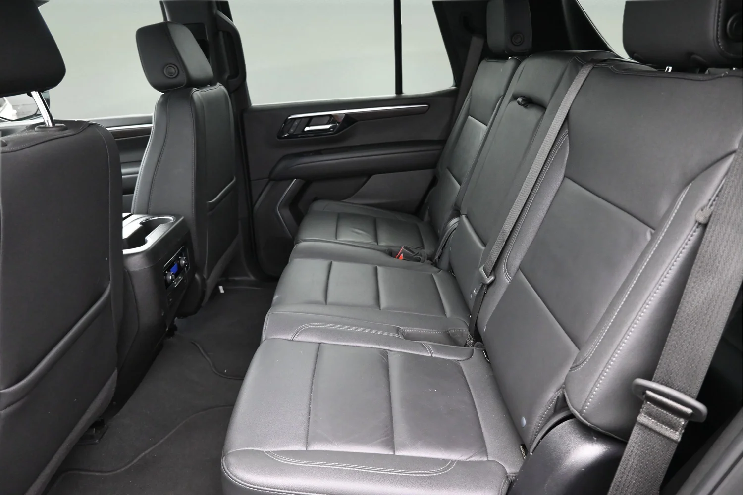 Used 2025 White Chevrolet LT image 14