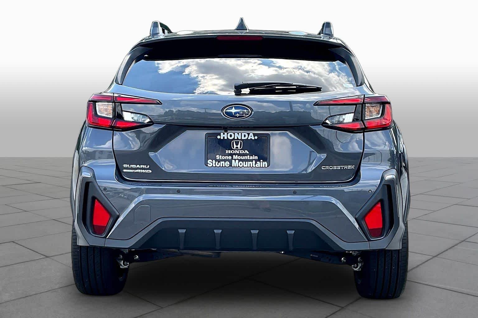 Used 2025 Magnetite Gray Metallic Subaru Limited image 5