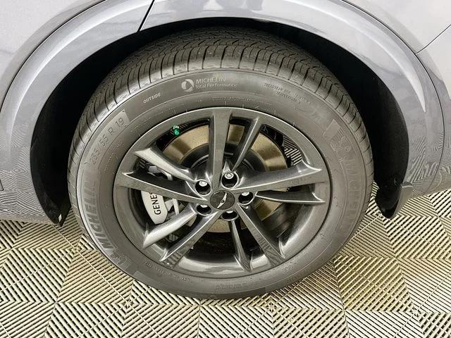New 2027 Genesis GV70 2.5T Advanced