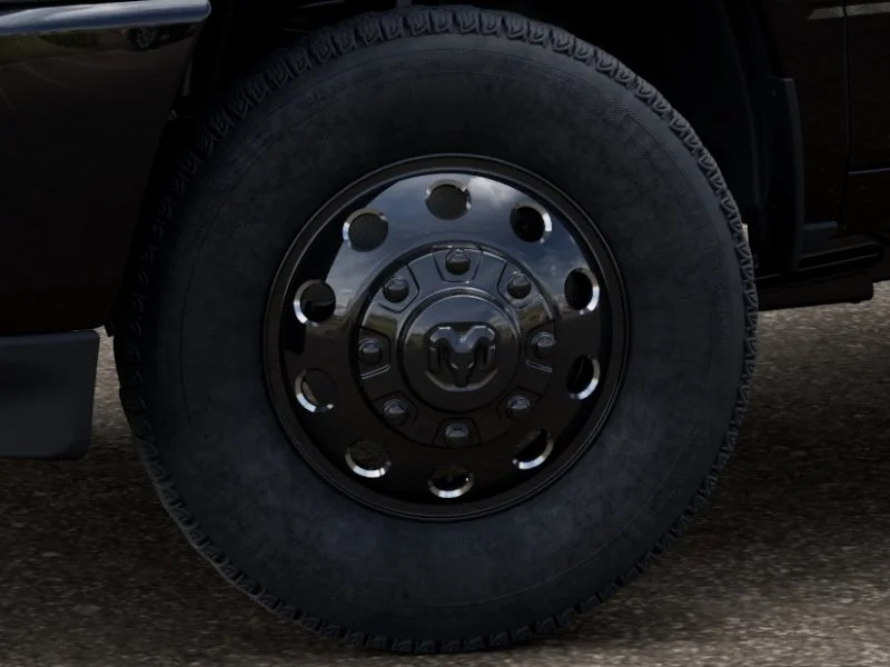 New 2026 Diamond Black Crystal Pearl-Coat Exterior Paint RAM BIG HORN image 4