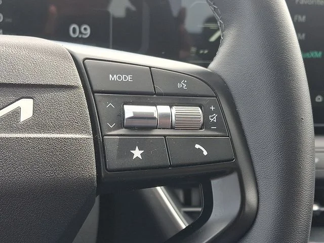 Used 2025 Gray Kia EX image 21
