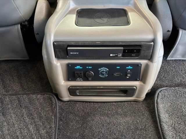 2026 GMC Savana Cargo Work Van - Photo 26