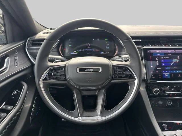 Used 2023 Gray Jeep Overland 4xe image 13