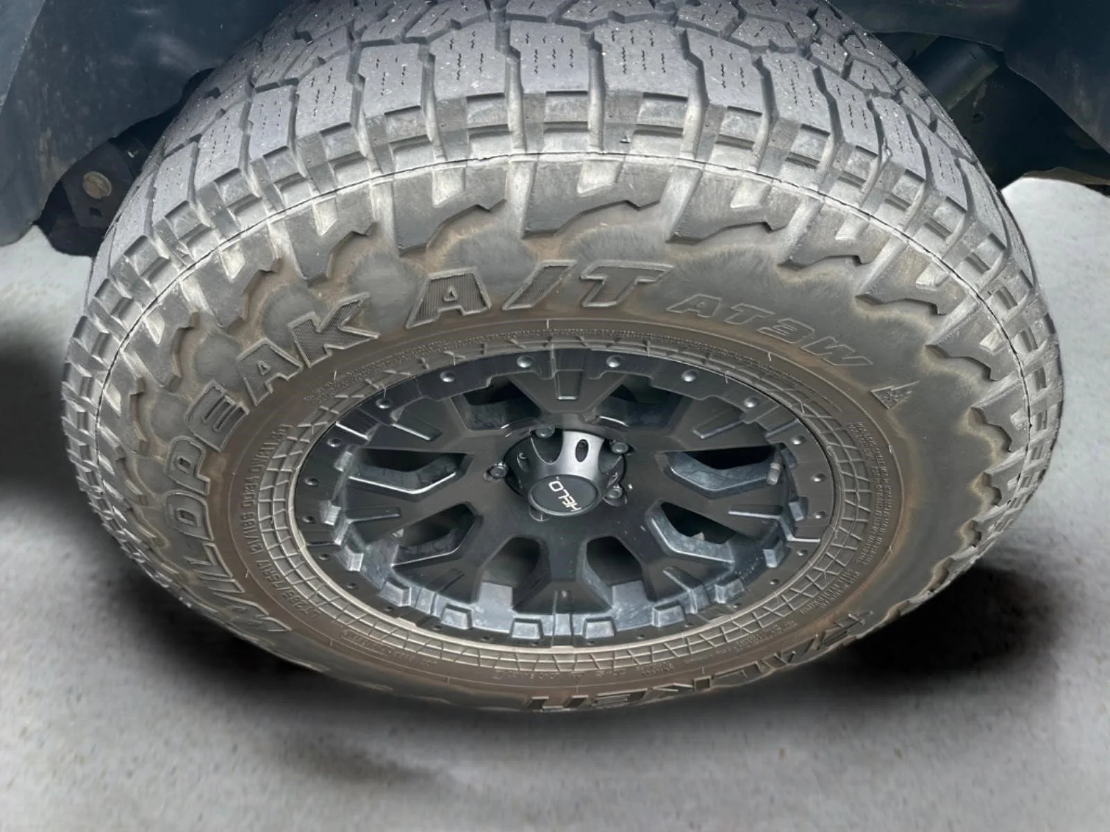 Used 2019 Bright White Clearcoat Jeep Sahara image 17