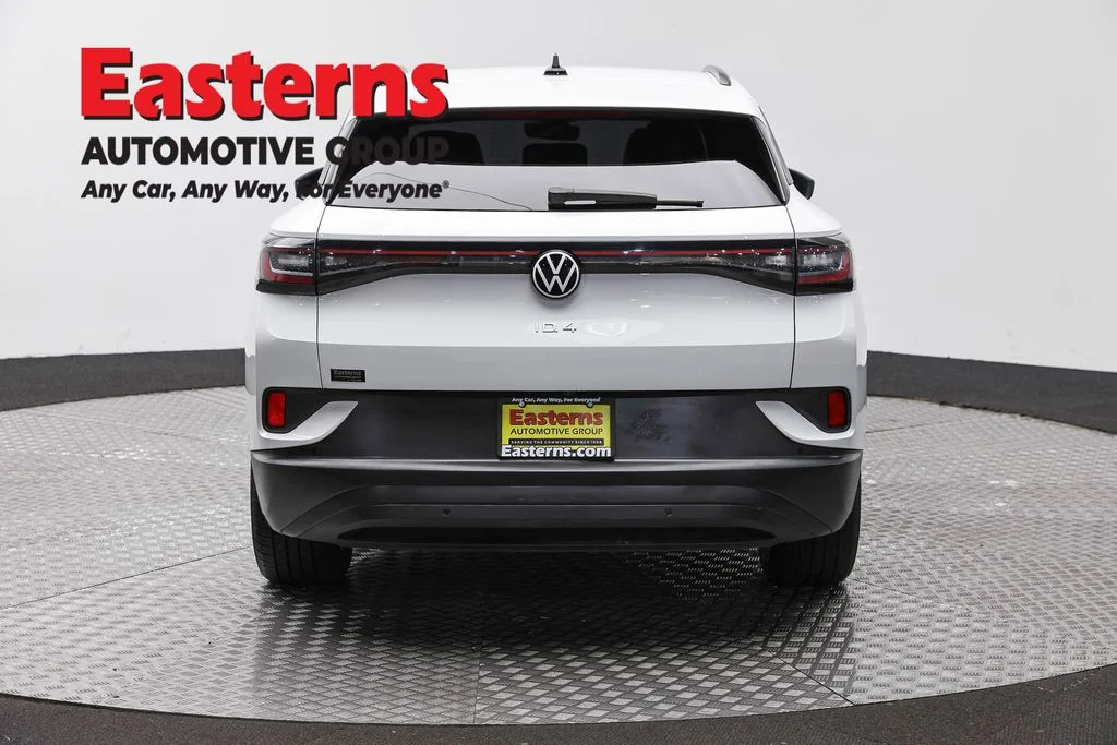 Used 2023 White Volkswagen Pro image 6